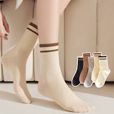 Women's Mid-Thick Socks